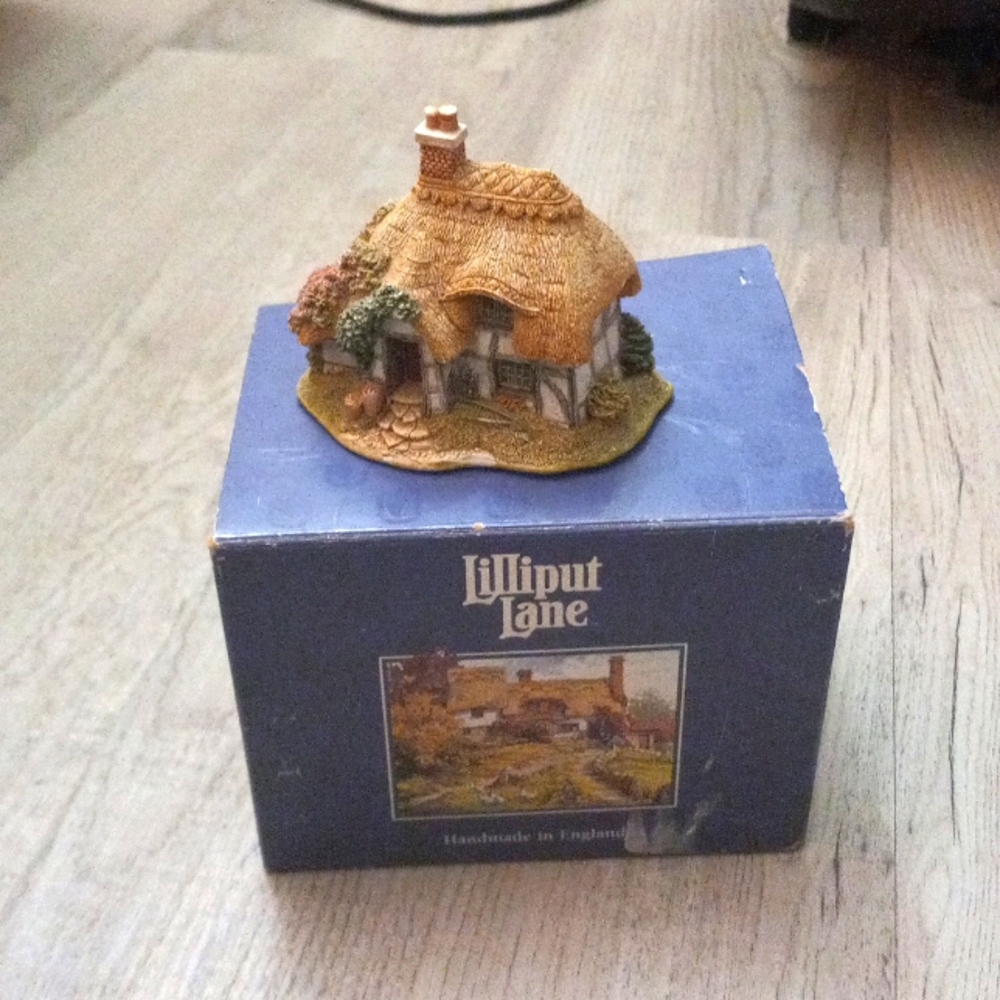 Lilliput Lane --- Boxwood Cottage, 1995